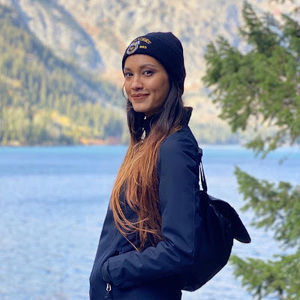 Meet your Posher, Claire